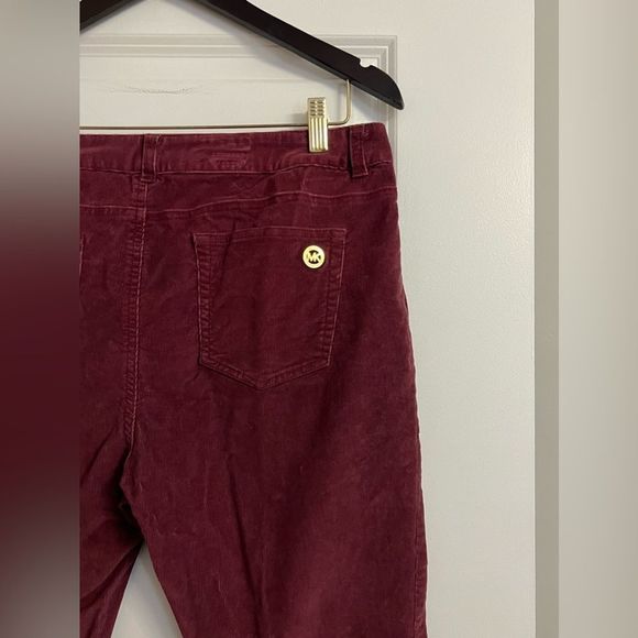Michael Kors Skinny Super Soft Corduroys in Merlot with Gold Hardware Size 10 - Picture 12 of 16